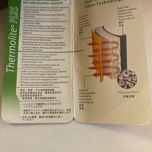 💥UFC Ultimate Fighting Championship Cushy insulated Jacket.Size: Small - Picture 7 of 10